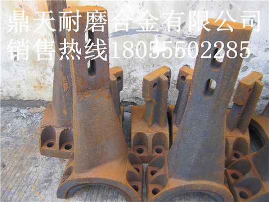 山東圓友攪拌機(jī)口襯板、山東圓友側(cè)拌葉、攪拌臂優(yōu)惠供應(yīng)