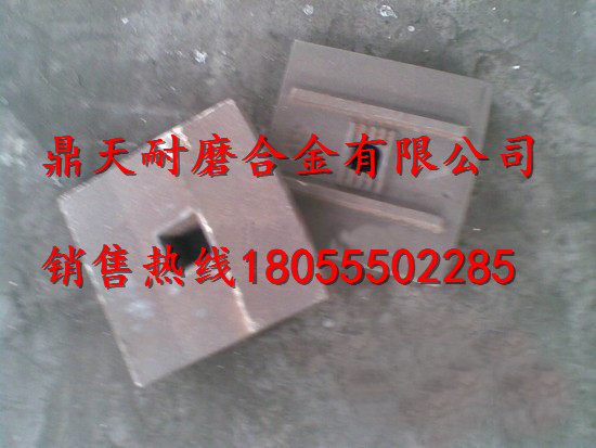 無(wú)錫錫通1500攪拌機(jī)耐磨襯板、無(wú)錫錫通拌葉片、除塵布袋價(jià)格